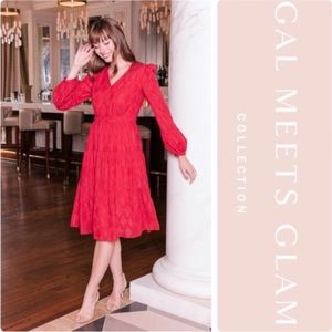 Gal Meets Glam Annette Metallic Jacquard Midi Dress in Ruby Red